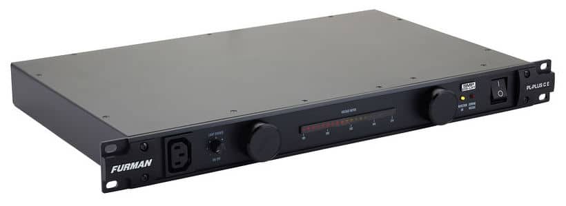 Furman PL-PLUSCE 10A Power Conditioner w/Lights and Voltmeter, 220V-240V 3 Furman PL-PLUSCE 10A Power Conditioner w/Lights and Voltmeter, 220V-240V - Billede 3